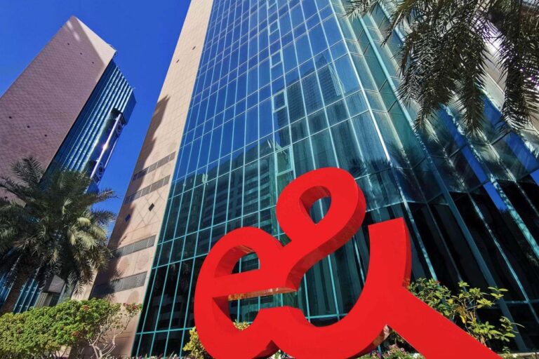 e& UAE Completes Phase One Of Private AI Cloud Deployment